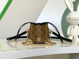 Picture of LV Lady Handbags _SKUfw149428860fw